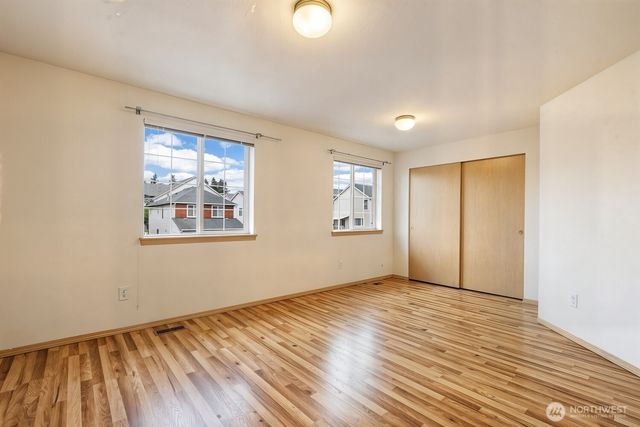 11429 SE 195th Place, Kent, WA 98031