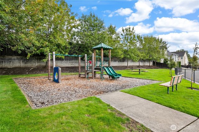 11429 SE 195th Place, Kent, WA 98031