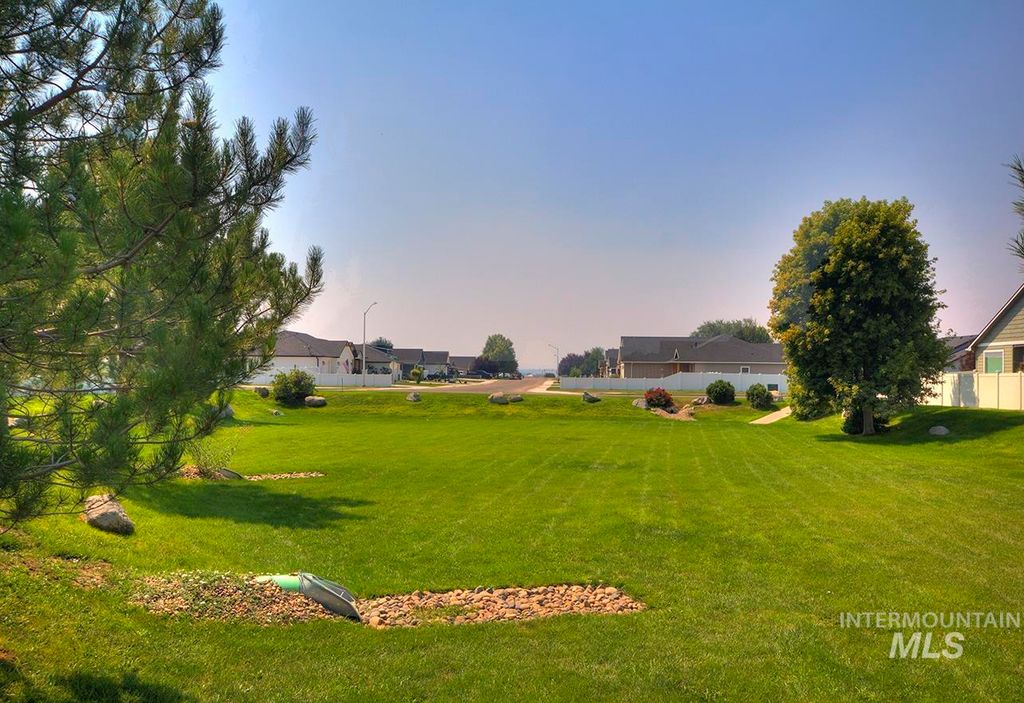 tbd L17 BLK 17 NE 16th Avenue, Payette, ID 83661 photo 4