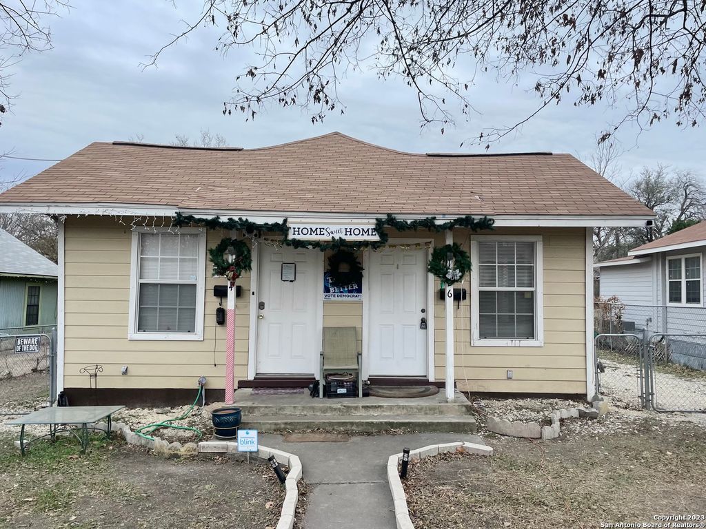 1524 W Craig Pl, San Antonio, TX 78201