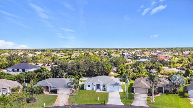 26 MEDALIST WAY, Rotonda West, FL 33947