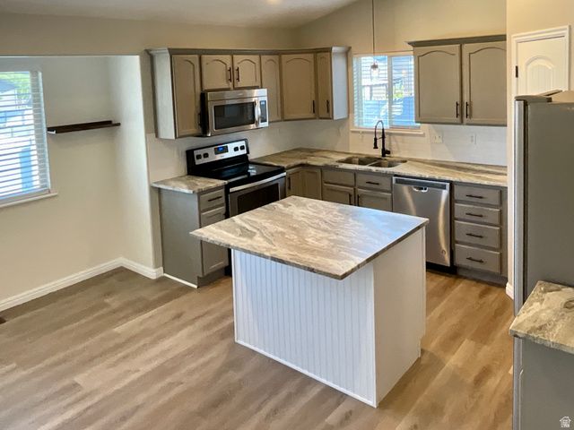 4588 E EVANS DR, Eagle Mountain, UT 84005