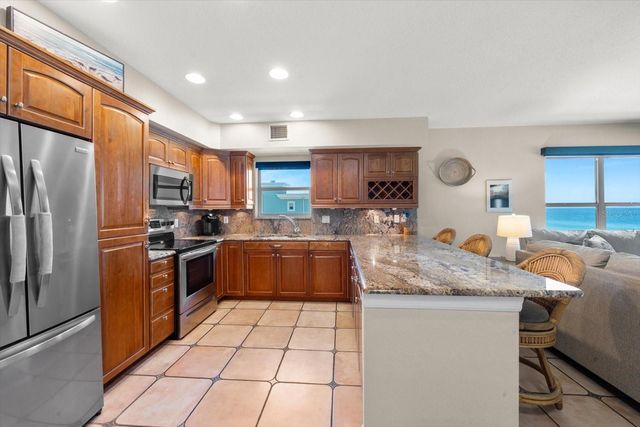 102 GULF BOULEVARD 401, Indian Rocks Beach, FL 33785