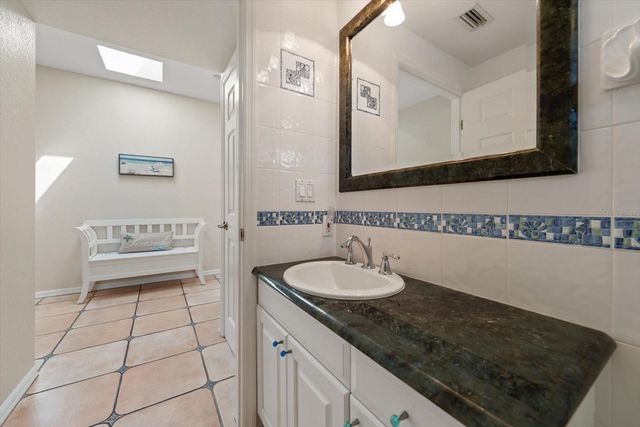 102 GULF BOULEVARD 401, Indian Rocks Beach, FL 33785