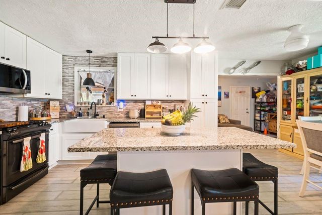 2602 Tinechester Drive, Houston, TX 77339