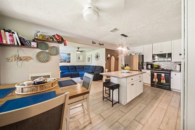 2602 Tinechester Drive, Houston, TX 77339