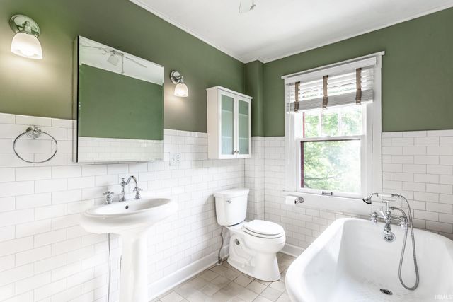 702 W 7th Street, Bloomington, IN 47404