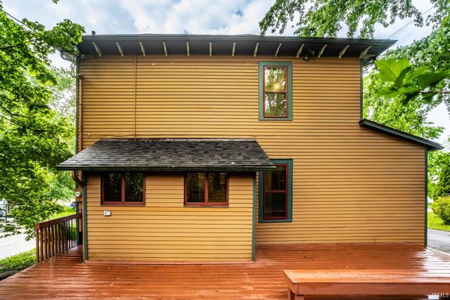 702 W 7th Street, Bloomington, IN 47404