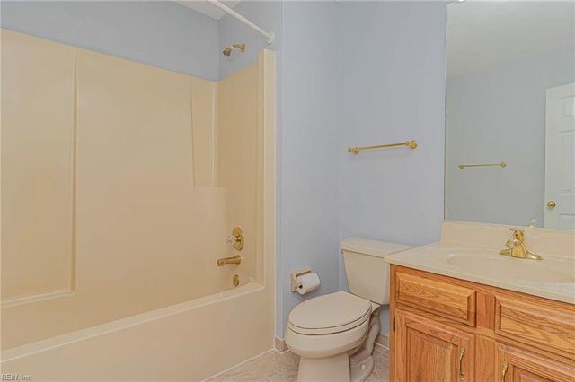 4711 Kempsville Greens PW, Virginia Beach, VA 23462