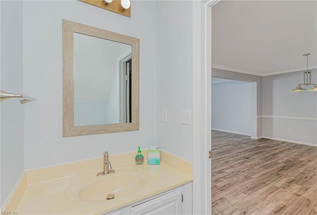 4711 Kempsville Greens PW, Virginia Beach, VA 23462