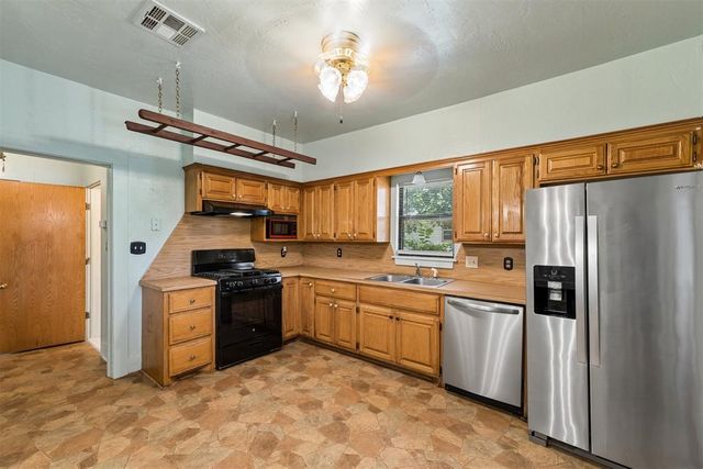 829 E Frank Street, Norman, OK 73071