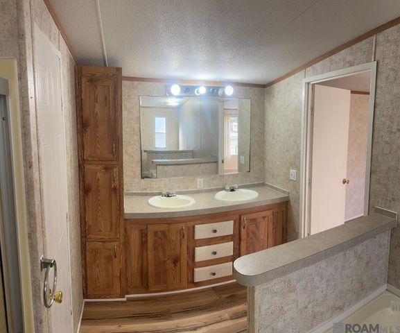 23413 Pleasant Ct, Zachary, LA 70791