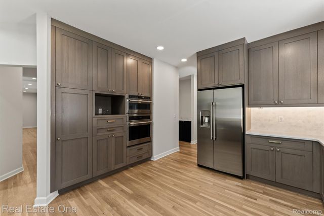 7798 Fieldstone Ridge, Independence Charter Township, MI 48348