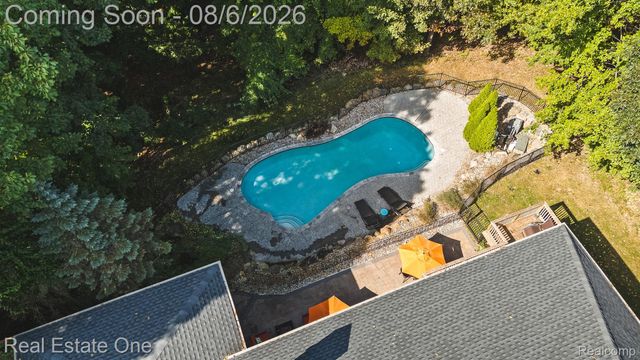 7798 Fieldstone Ridge, Independence Charter Township, MI 48348