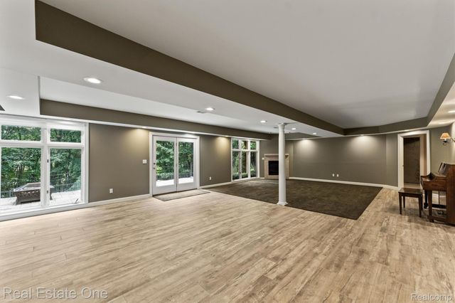 7798 Fieldstone Ridge, Independence Charter Township, MI 48348