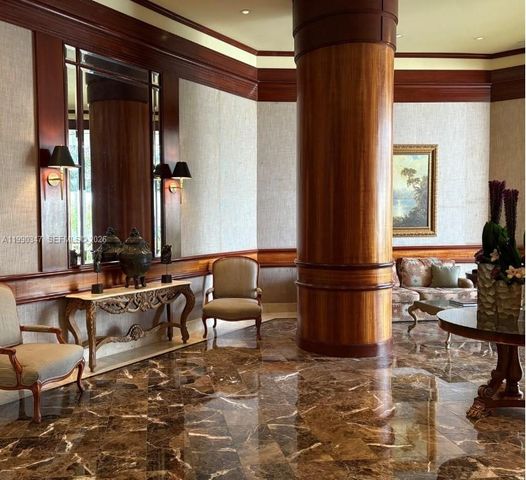 20185 E Country Club Dr 405, Aventura, FL 33180