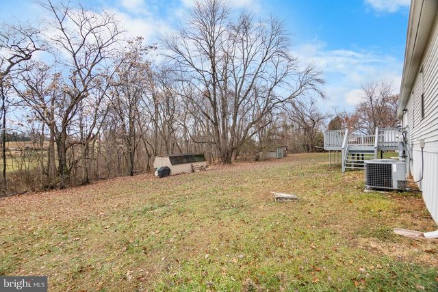 92 PAULS PL, Falling Waters, WV 25419