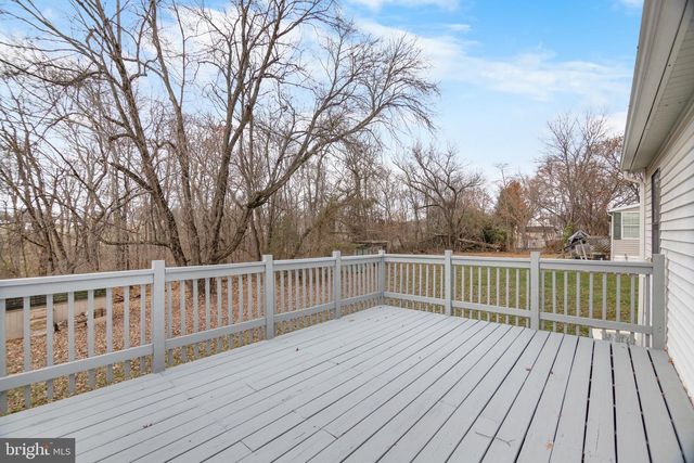 92 PAULS PL, Falling Waters, WV 25419