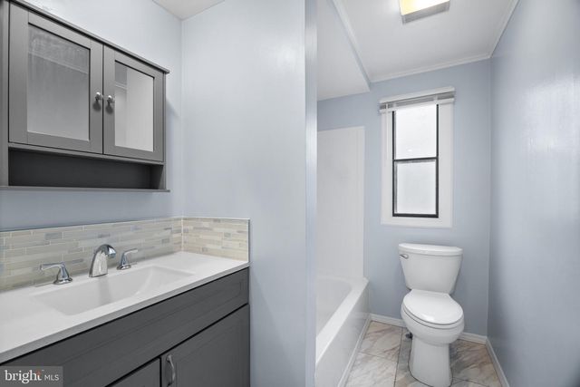 92 PAULS PL, Falling Waters, WV 25419
