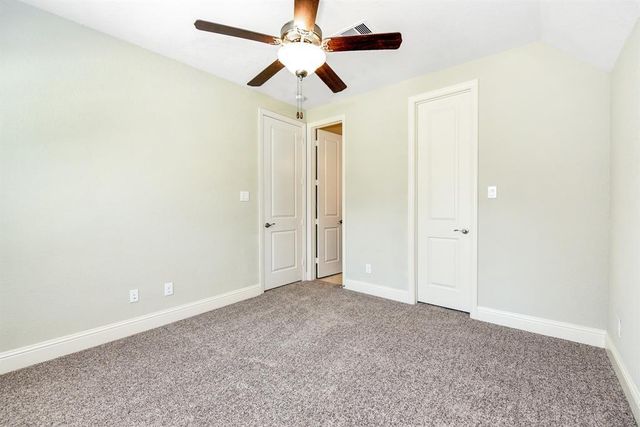 137 Skybranch Drive, Conroe, TX 77304