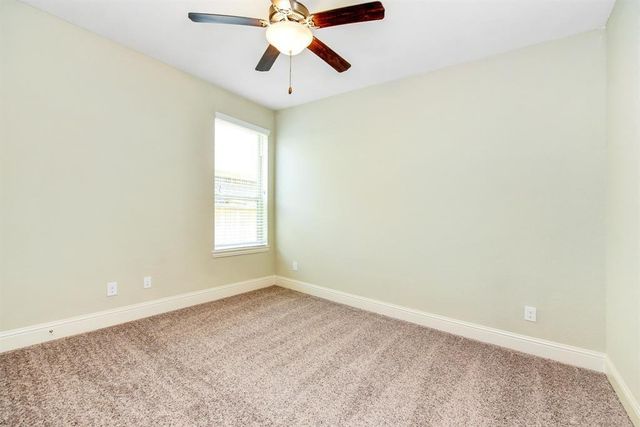 137 Skybranch Drive, Conroe, TX 77304