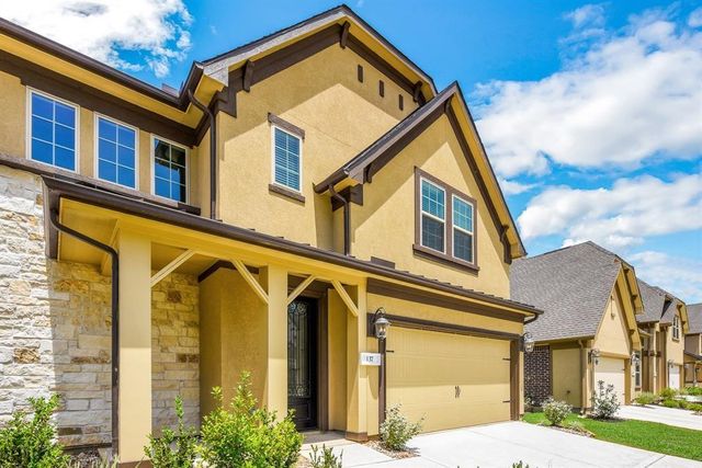 137 Skybranch Drive, Conroe, TX 77304