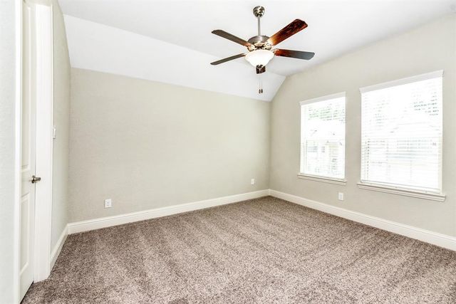 137 Skybranch Drive, Conroe, TX 77304