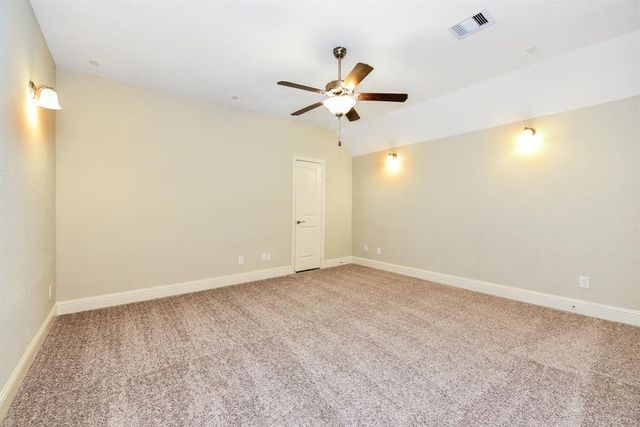 137 Skybranch Drive, Conroe, TX 77304