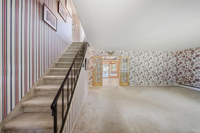 139 Sycamore Circle, Stony Brook, NY 11790