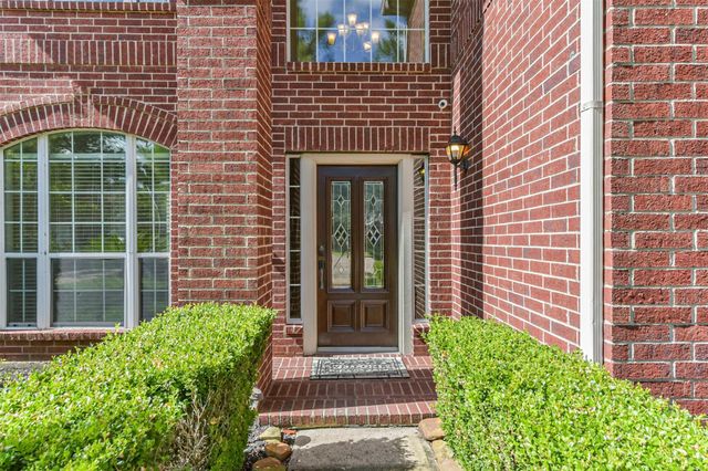 11502 Bay Ledge Drive, Pearland, TX 77584