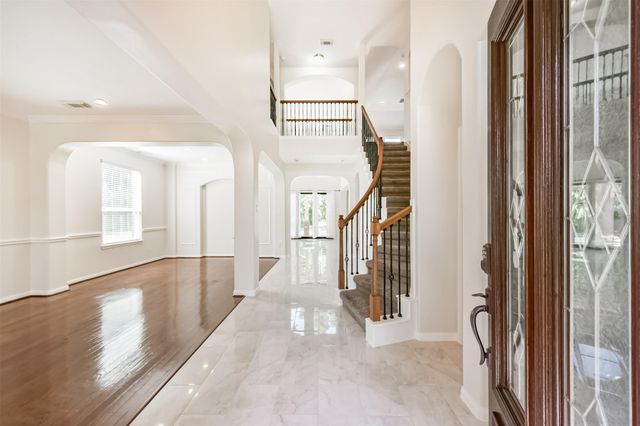 11502 Bay Ledge Drive, Pearland, TX 77584