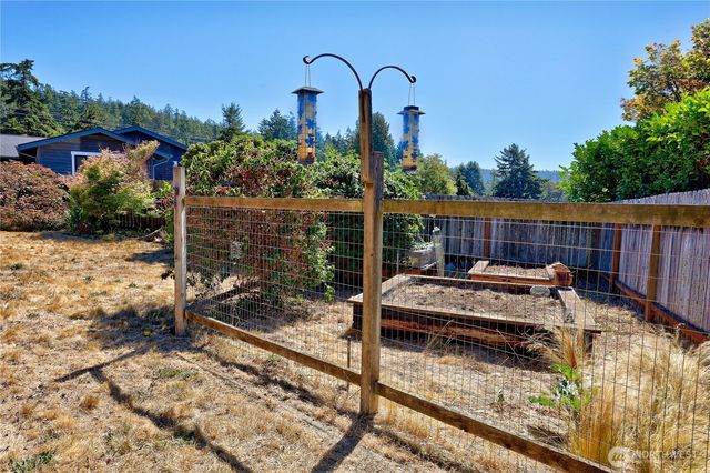 50 S Palmer Drive, Port Townsend, WA 98368