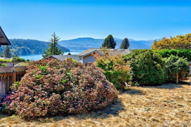 50 S Palmer Drive, Port Townsend, WA 98368