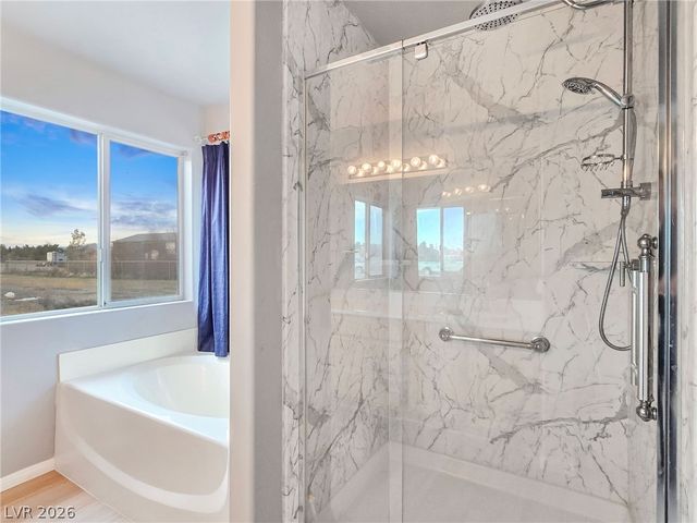 3720 South Mariposa Avenue, Pahrump, NV 89048