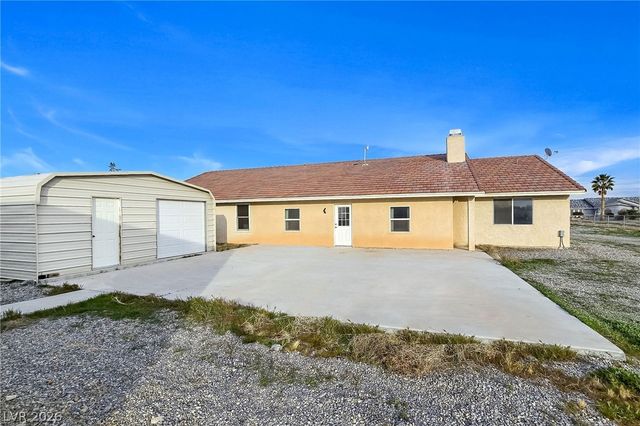 3720 South Mariposa Avenue, Pahrump, NV 89048