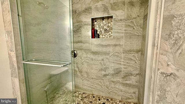 2250 ROOSEVELT BLVD, Winchester, VA 22601