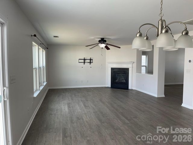 176 Silverspring Place, Mooresville, NC 28117