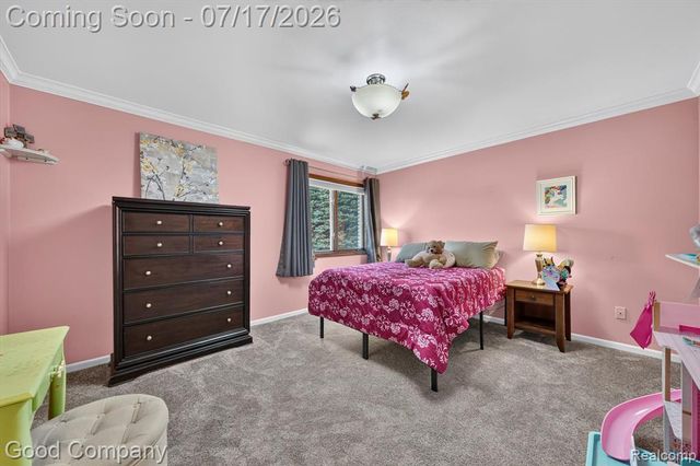 38921 Santa Barbara Street, Clinton Township, MI 48036