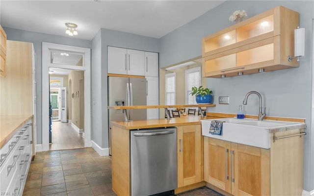 362 Dinwiddie ST, Portsmouth, VA 23704