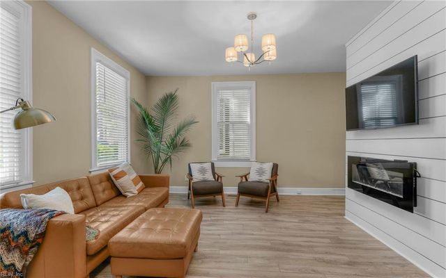362 Dinwiddie ST, Portsmouth, VA 23704