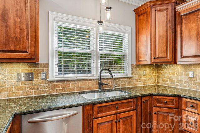 10204 Vixen Lane, Huntersville, NC 28078
