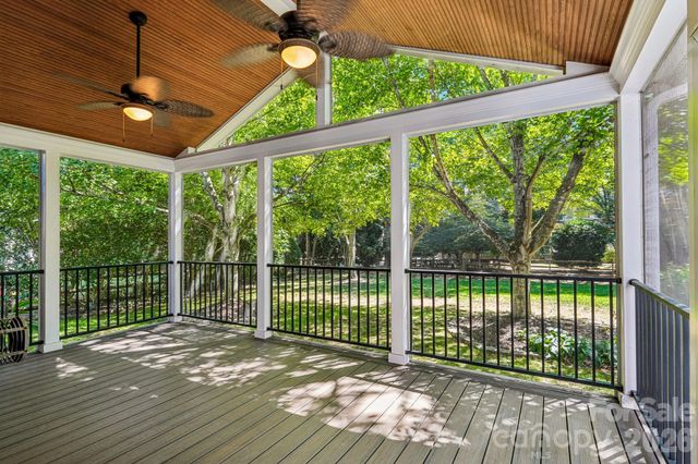 10204 Vixen Lane, Huntersville, NC 28078