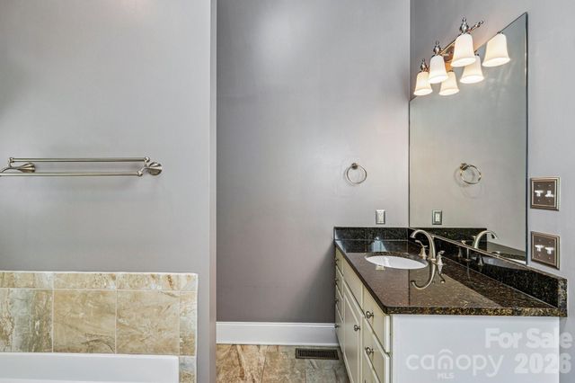 10204 Vixen Lane, Huntersville, NC 28078