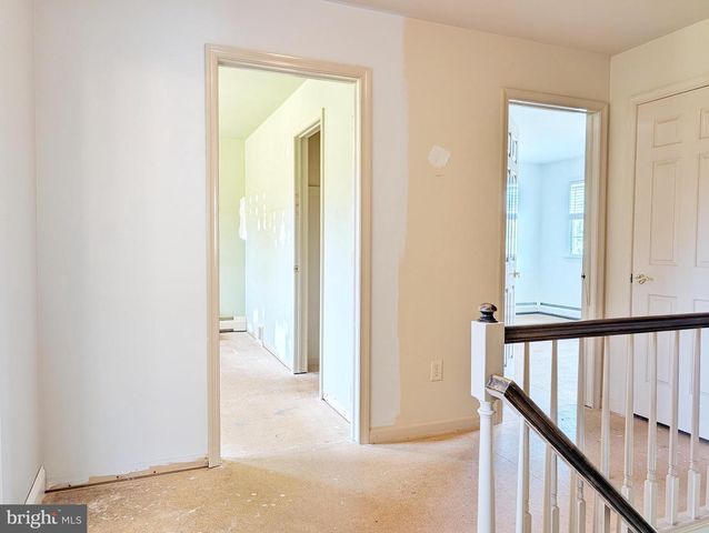 4 TIFFANY DR, Perkasie, PA 18944