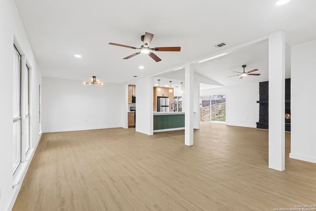 12411 Bret Springs, San Antonio, TX 78233