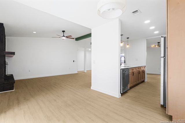 12411 Bret Springs, San Antonio, TX 78233