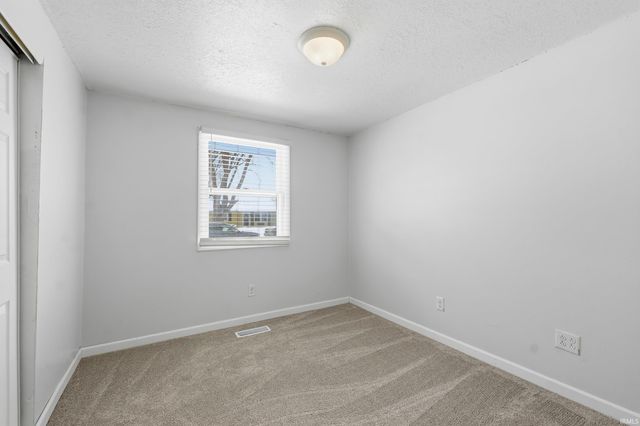 7401 Placer Run, Fort Wayne, IN 46815