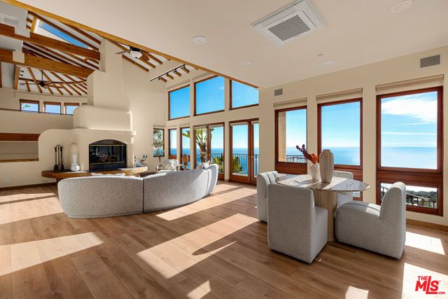 4240 Avenida De La Encinal, Malibu, CA 90265