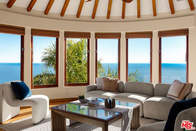 4240 Avenida De La Encinal, Malibu, CA 90265