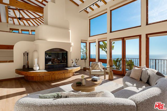 4240 Avenida De La Encinal, Malibu, CA 90265